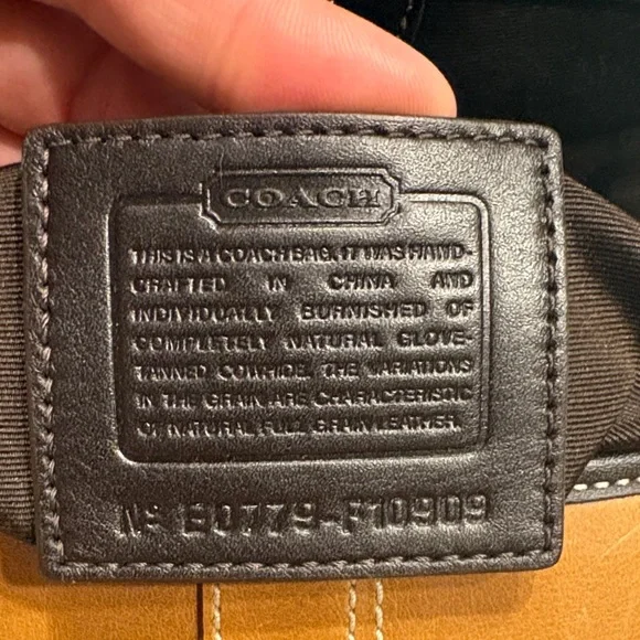 Coach Brown Leather Shoulder Bag - Picture 2 of 5